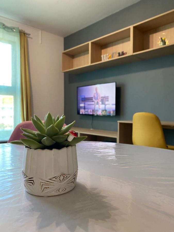 Loft Dionysien De Standing Apartment Saint-Denis Ngoại thất bức ảnh